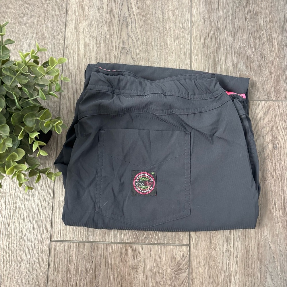 Koi Lite 6-Pocket Gray Scrub Pants Size XL Petite Slim Fit Dobby Pink Trim - Picture 11 of 11
